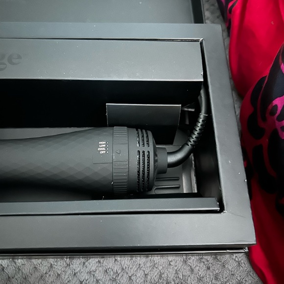 Lange Le Volume Petit 2-in-1 Volumizing Brush Dryer - Black and Copper - Picture 7 of 9